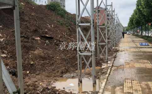 金屬圍擋的安全性能測試標準有哪些?(金屬圍擋安全性能測試方法和標準) 金屬圍擋的安全性能測試標準有哪些?(金屬圍擋安全性能測試方法和標準)